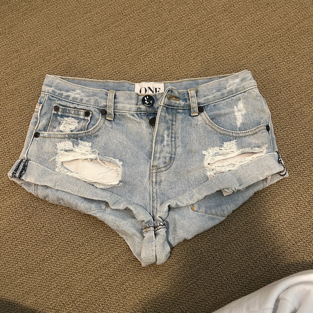 Super cute one teaspoon bandit shorts